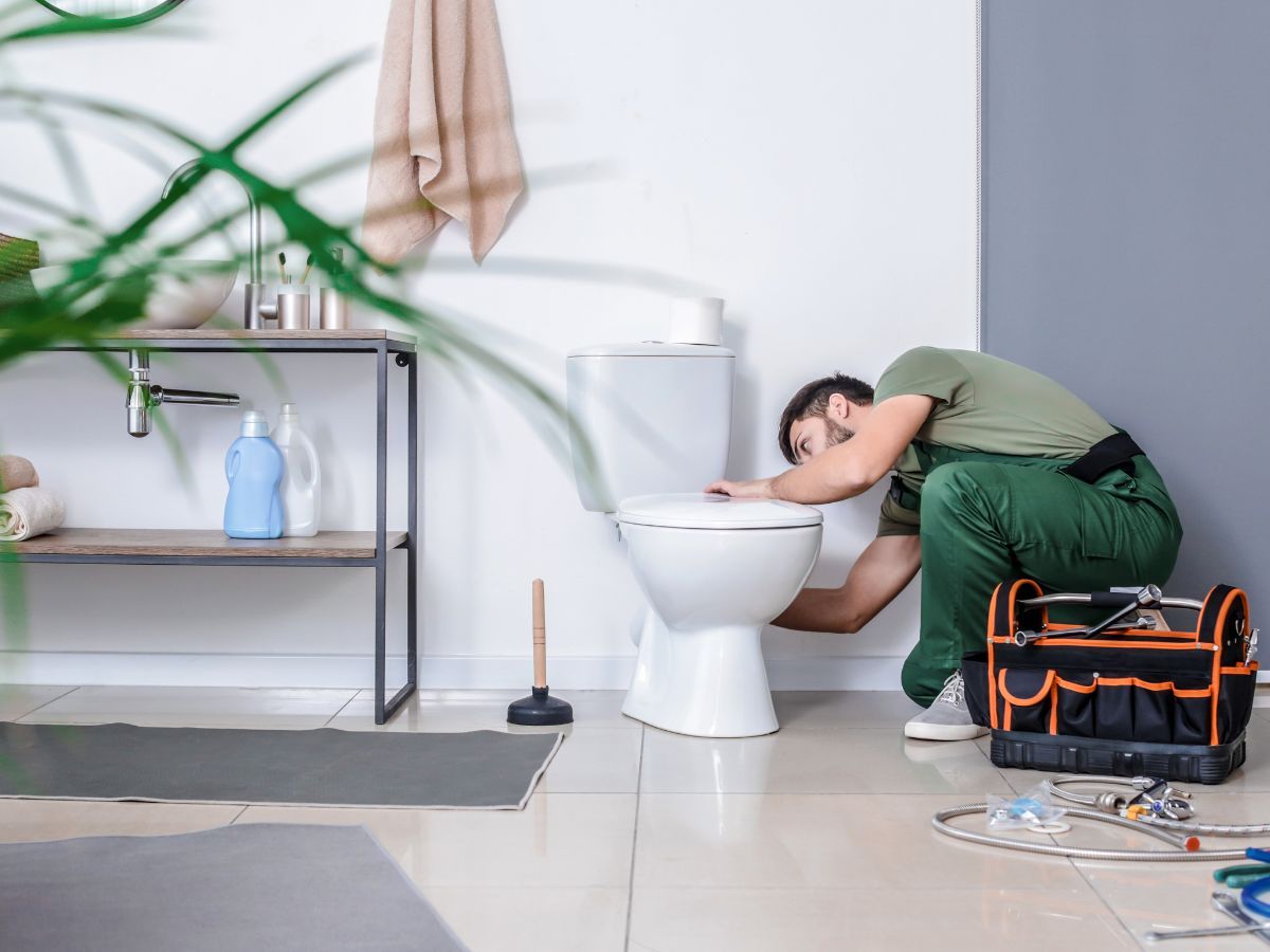 Toilet Repairs and Replacements